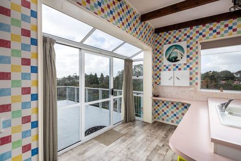 Photo of property in 3a Montana Place, Merrilands, New Plymouth, 4312