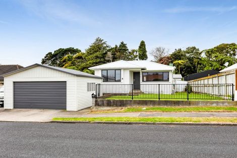 Photo of property in 3 Tupoki Street, Glen Avon, New Plymouth, 4312