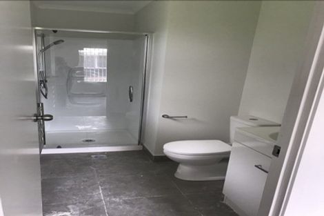 Photo of property in 129 Tidal Road, Mangere, Auckland, 2022