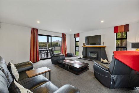 Photo of property in 30 Hemingway Place, Spencerville, Christchurch, 8083