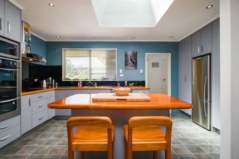 Photo of property in 28 Marian Drive, Inner Kaiti, Gisborne, 4010