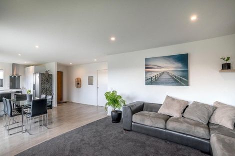 Photo of property in 7 Morepork Drive, Waikanae, 5036