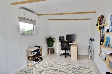 Photo of property in 6 Wiriana Place, Stanmore Bay, Whangaparaoa, 0932