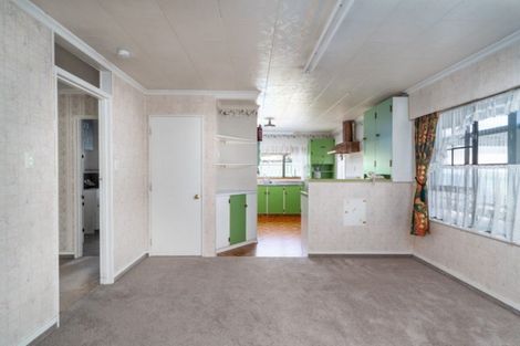 Photo of property in 2/80 Hinemoa Avenue, Taupo, 3330