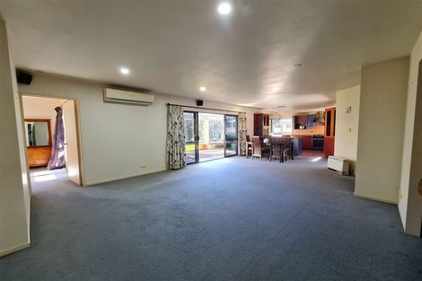 Photo of property in 21a Sandwich Road, St Andrews, Hamilton, 3200