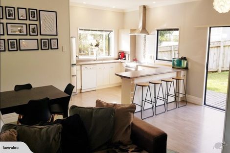 Photo of property in 49 Saunders Close, Whitby, Porirua, 5024