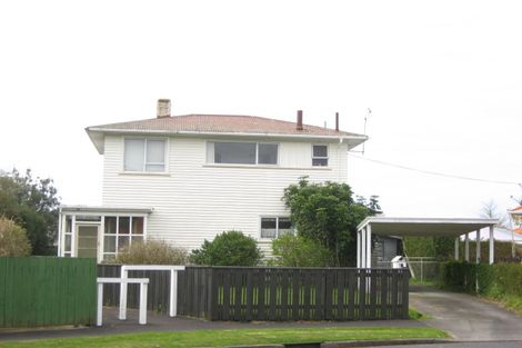 Photo of property in 12 Hawkins Street, Vogeltown, New Plymouth, 4310