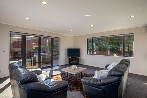 Photo of property in 44 Shields Street, Clyde, 9330