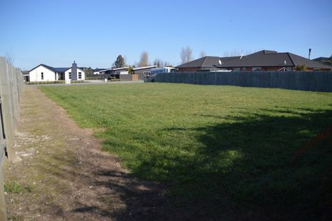 Photo of property in 45 Willowside Place, Amberley, 7410