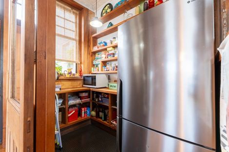 Photo of property in 247 Ravensbourne Road, Ravensbourne, Dunedin, 9022