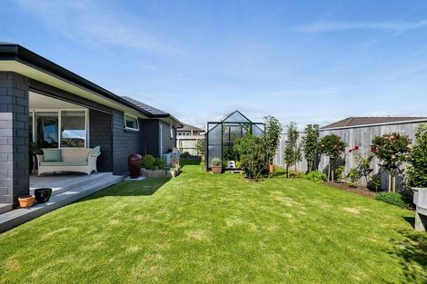 Photo of property in 26 Jules Crescent, Bell Block, New Plymouth, 4312