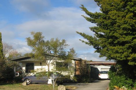 Photo of property in 12 Clement Place, Greenmeadows, Napier, 4112
