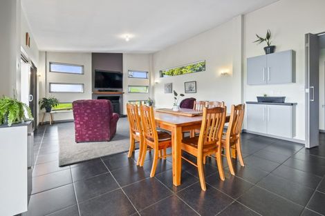 Photo of property in 15a Stewart Road, Sanson, Palmerston North, 4479