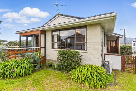 Photo of property in 57a Golf Road, Paraparaumu Beach, Paraparaumu, 5032