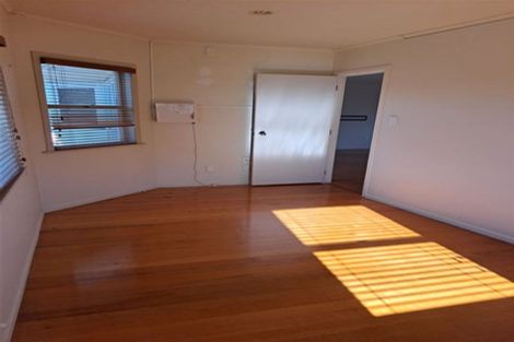 Photo of property in 365 Main Road, Huapai, Kumeu, 0810