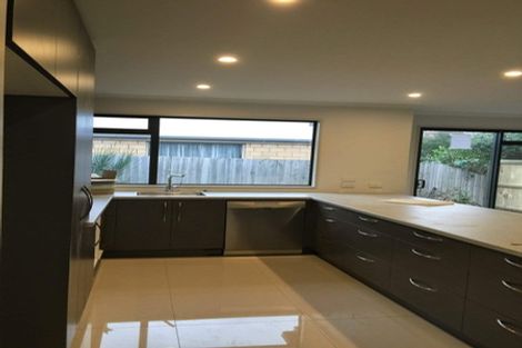 Photo of property in 23 Putake Drive, Parklands, Christchurch, 8083