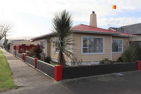 Photo of property in 6 De Carle Street, Saint Kilda, Dunedin, 9012