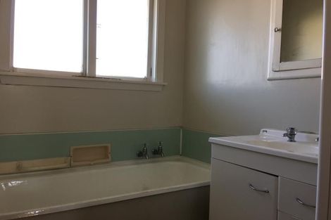 Photo of property in 1/5 Ashfield Place, Ilam, Christchurch, 8041