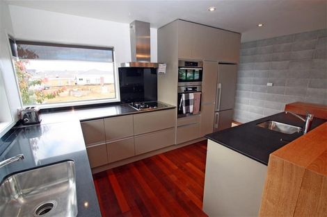 Photo of property in 2/84 Young Street, New Plymouth, 4310