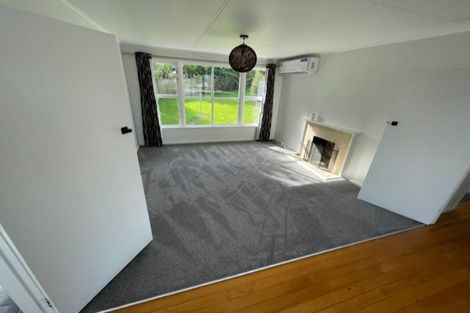 Photo of property in 8 Huxley Place, Glen Innes, Auckland, 1072