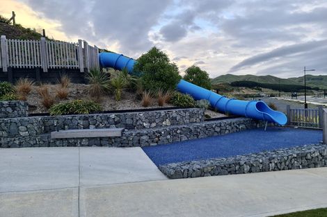 Photo of property in 14 Bee Lane, Whitby, Porirua, 5024