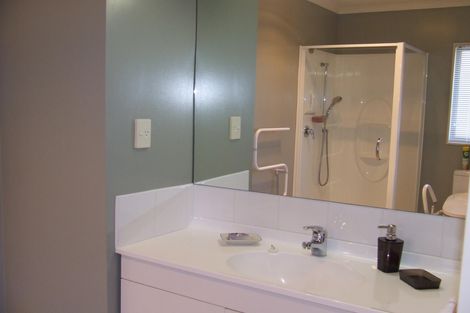 Photo of property in Orange Grove Village, 35/22 Pyes Pa Road, Pyes Pa, Tauranga, 3112