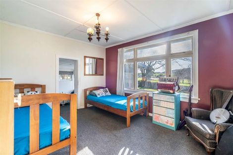 Photo of property in 18 Worcester Street, Waipahi, Gore, 9771