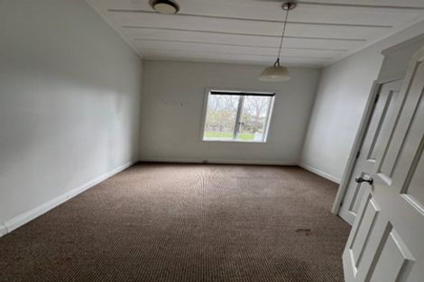 Photo of property in 62 Boord Crescent, Kumeu, 0891