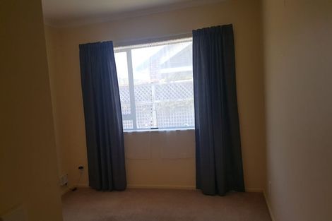 Photo of property in Miramar Villas, 13/6 Brussels Street, Miramar, Wellington, 6022