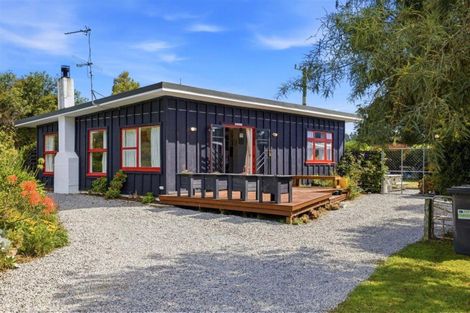 Photo of property in 12 Grierson Avenue, Amberley, 7481