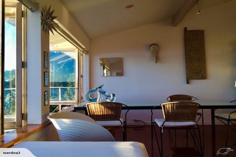 Photo of property in 11f Joan Street, Point Chevalier, Auckland, 1022