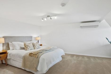 Photo of property in 117 Forfar Street, Clyde Hill, Dunedin, 9011