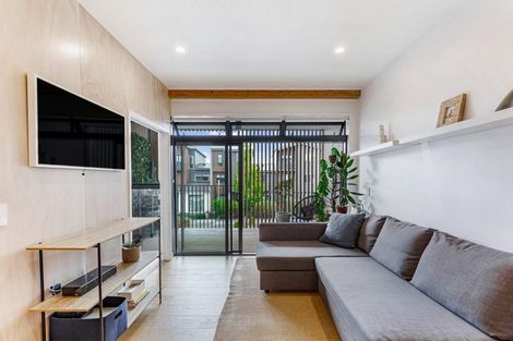 Photo of property in 6/167 Hobsonville Point Road, Hobsonville, Auckland, 0616