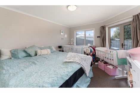 Photo of property in 7/64 Kawaha Point Road, Kawaha Point, Rotorua, 3010