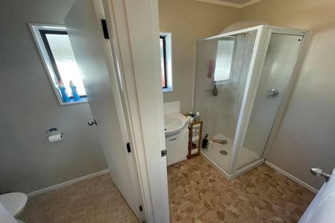 Photo of property in 1/37 Bauchop Road, Waterloo, Lower Hutt, 5011