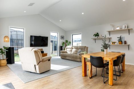 Photo of property in 24 Catalina Crescent, Burleigh, Blenheim, 7201