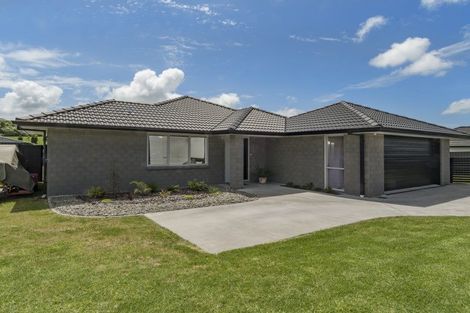 Photo of property in 5 Vantage Place, Omokoroa, 3114