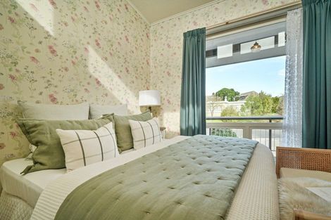 Photo of property in 2 Rakau Street, Havelock North, 4130