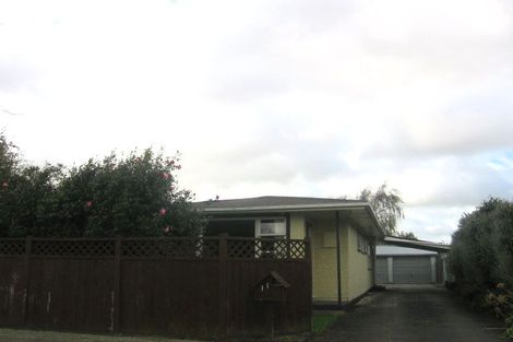 Photo of property in 11 Kingswood Street, Takaro, Palmerston North, 4412