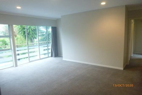 Photo of property in 2/1b Divich Avenue, Te Atatu South, Auckland, 0610