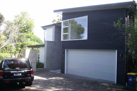 Photo of property in 53 Arapito Road, Titirangi, Auckland, 0604