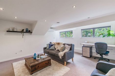 Photo of property in 11 Judges Bay Road, Parnell, Auckland, 1052