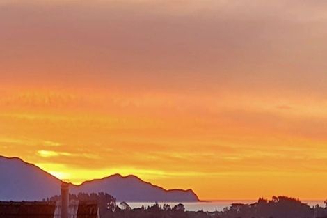 Photo of property in 113 Winara Avenue, Waikanae, 5036