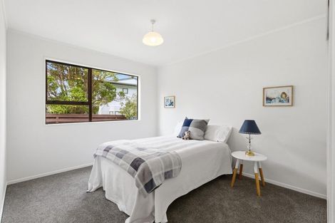 Photo of property in 61 Amapur Drive, Khandallah, Wellington, 6035