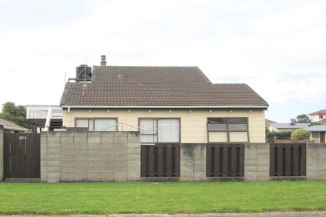 Photo of property in 203 Cook Drive, Whitianga, 3510