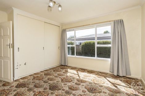 Photo of property in 22 Renfrew Street, Upper Riccarton, Christchurch, 8041