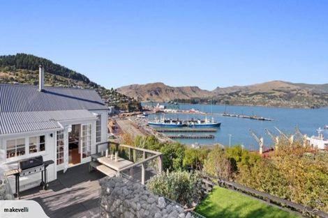 Photo of property in 7 Ticehurst Road, Lyttelton, 8082