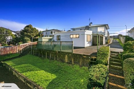 Photo of property in 55 Coronation Road, Hillcrest, Auckland, 0627