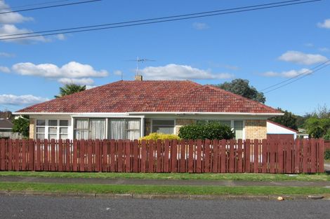 Photo of property in 12 Elizabeth Avenue, Papatoetoe, Auckland, 2025