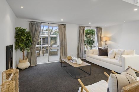 Photo of property in 74 Office Road, Merivale, Christchurch, 8014